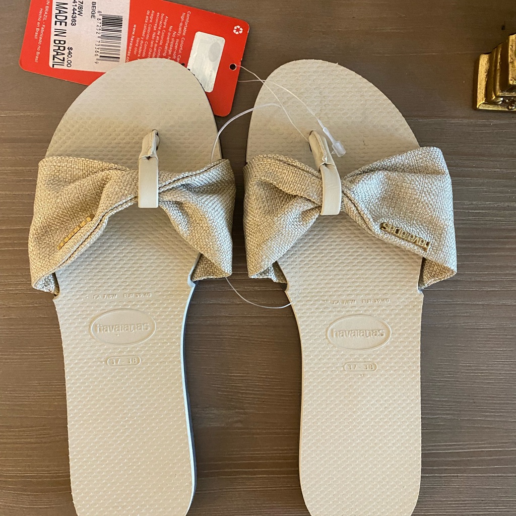 Brand New Havainas St Tropez Sandal Size 78